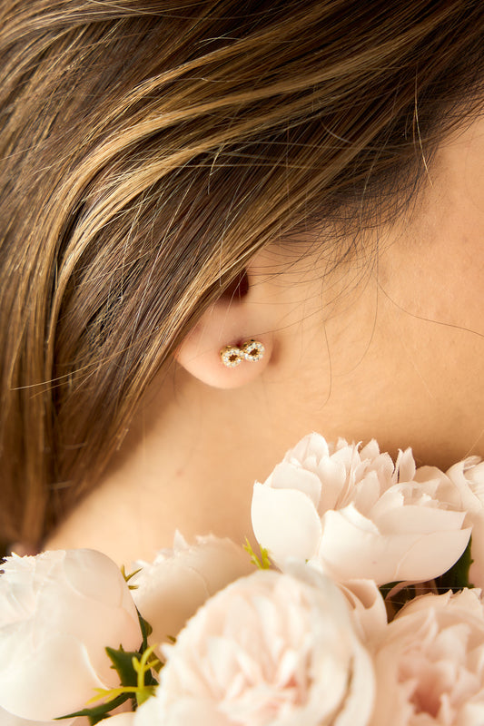 Aretes de Rebecca en oro 18k