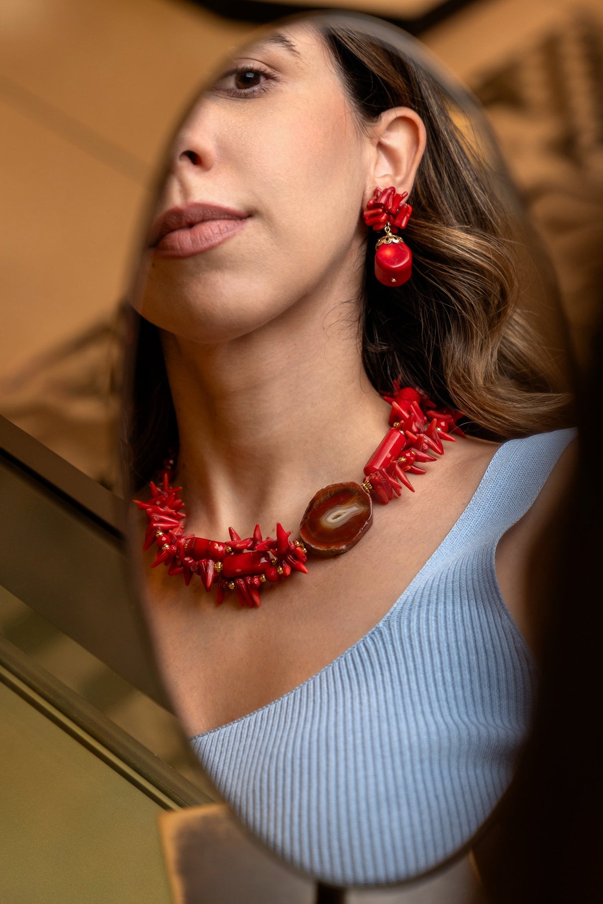 Collar de Coral con Piedra Natural