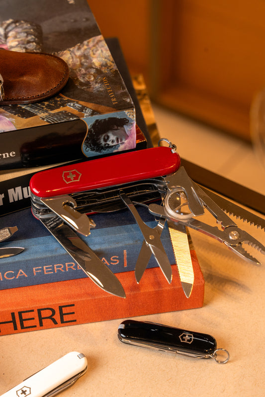 Victorinox Swiss Champ Roja
